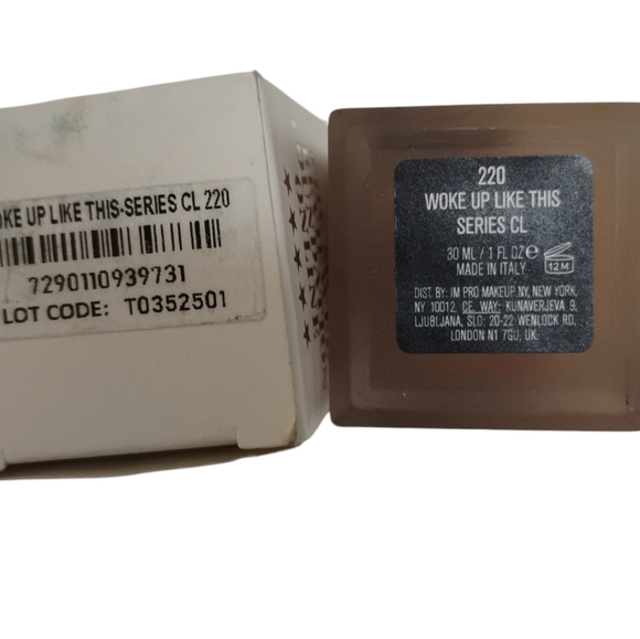 IL MAKIAGE "Woke Up Looking Like This" Series Base Foundation 220 NWT - Picture 2 of 5